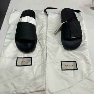 Gucci slide sandals